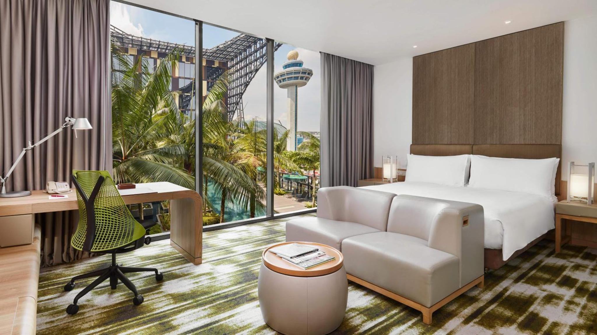 Crowne Plaza Changi Airport by IHG