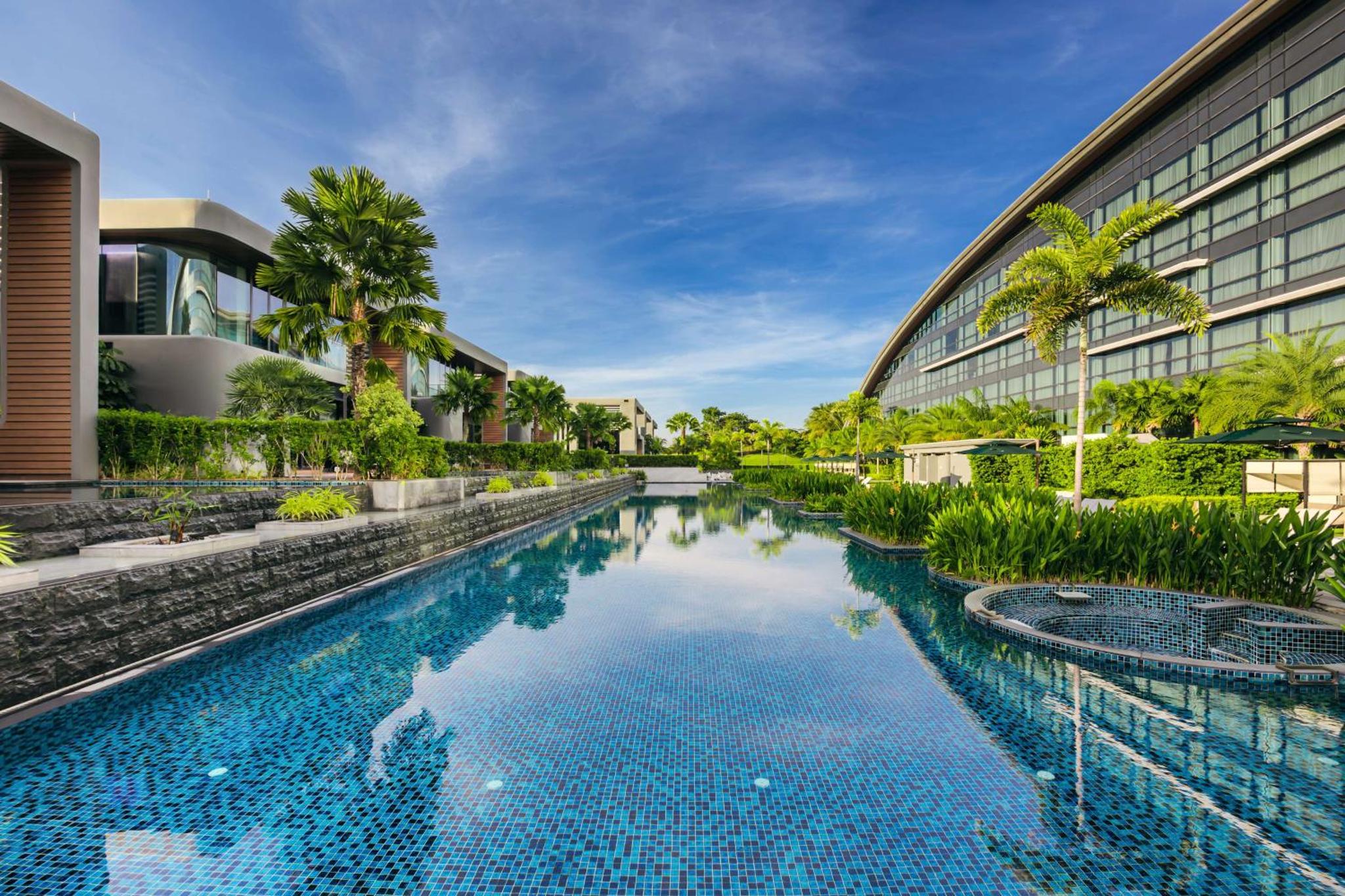 Dusit Thani Laguna Singapore