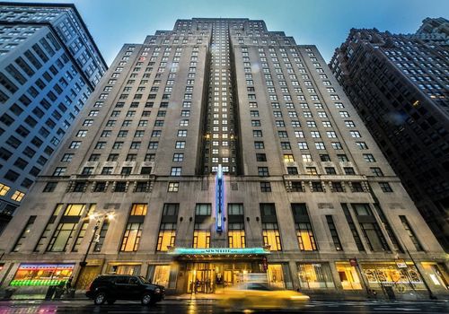 New Yorker Hotel
