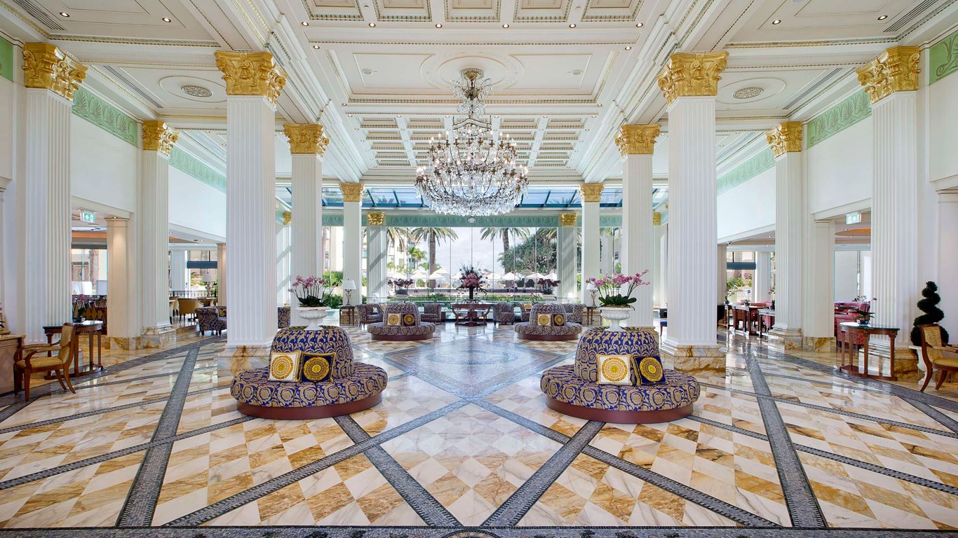 Palazzo Versace Hotel